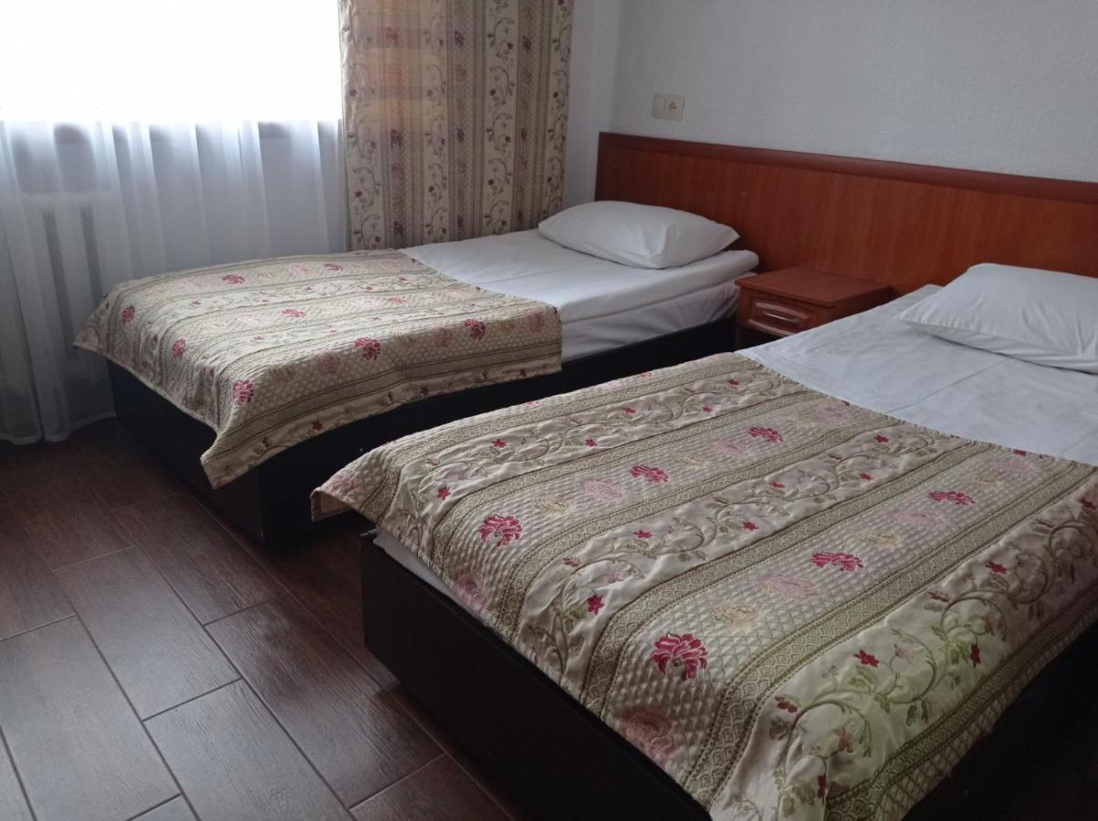 Volyn Hotel Ludmir Volodymyr-Volynskyy Ngoại thất bức ảnh